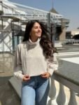 Cropped Long Sleeve Pullover